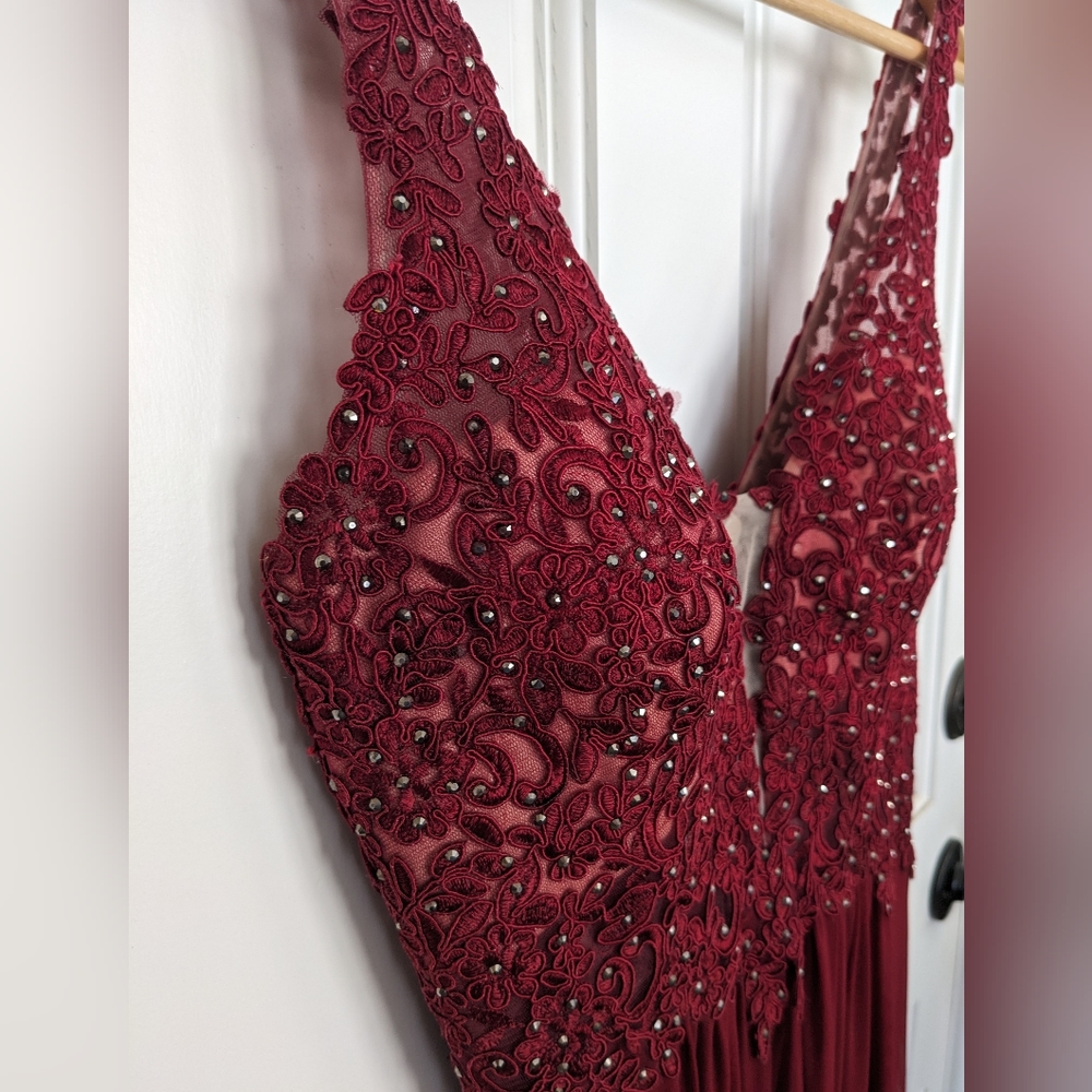 Faviana Lace Appliqued Long Mesh V-Neck Dress - Picture 2 of 11